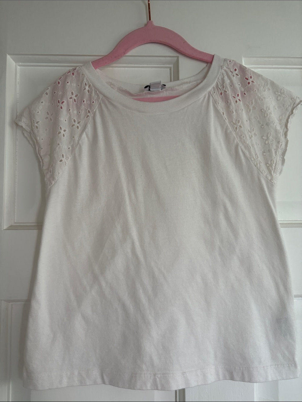 SPLENDID  White Eyelet Cap-Sleeve Tee